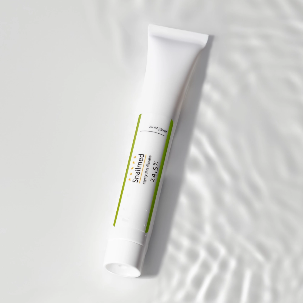 Głęboko nawilżająca Maść podologiczna do stóp z naturalnym śluzem ślimaka, mocznikiem, olejkiem awokado, masłem shea oraz z witaminą E, <b>20ml</b> - obrazek 2